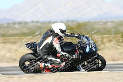 media/Dec-04-2025-Racers Edge (Thu) [[5ebc9f124d]]/3-B Group/5-Session 2 Turn 2 inside Speed Pans/